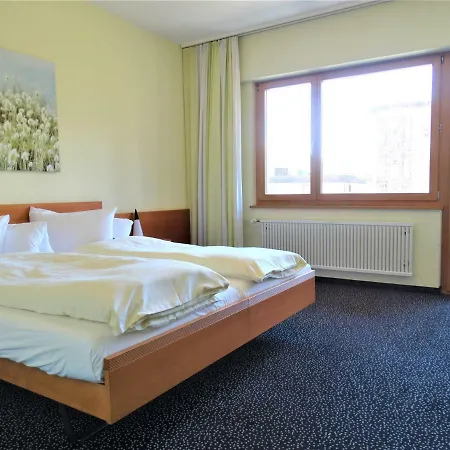 Buendnerhof فندق دافوس